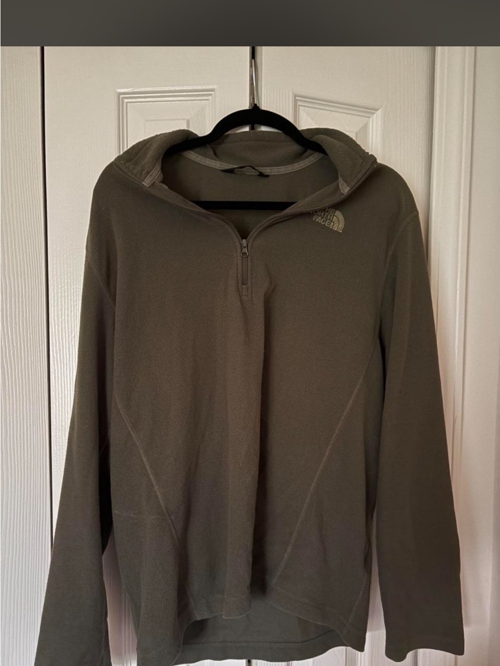 The North Face Men's Olive Green Zip-Up Fleece Pullover